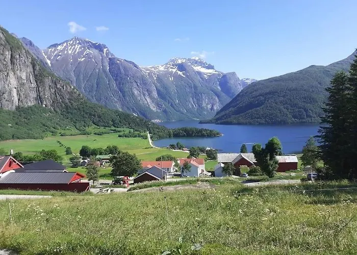 Ferienhaus Jovollstua I Eresfjord Med Bat Til Leie Overas