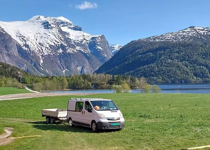 Jovollstua I Eresfjord Med Bat Til Leie Ferienhaus Overas